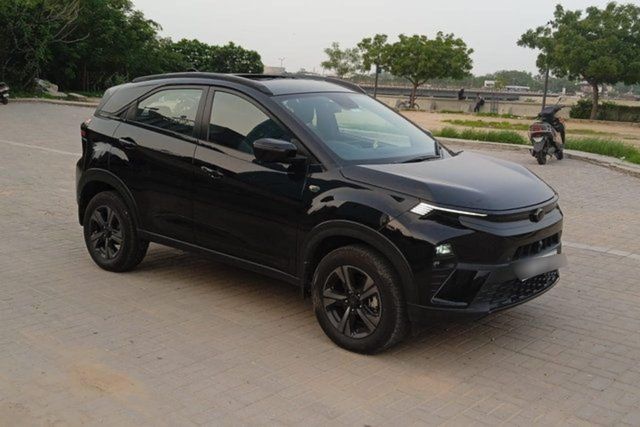 Tata Nexon Fearless Plus PS Dark DCA Second-hand 2024 Tata Nexon Fearless Plus PS Dark DCA for sale in Ahmedabad
