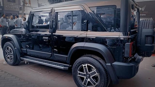 Mahindra Thar ROXX MX5 RWD AT Second-hand 2025 Mahindra Thar ROXX MX5 RWD AT for sale in Lucknow