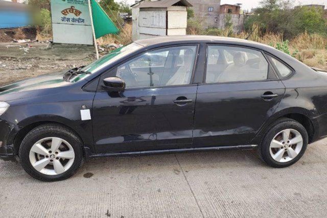 Skoda Rapid 1.5 TDI Active Second-hand 2015 Skoda Rapid 1.5 TDI Active for sale in Nagpur