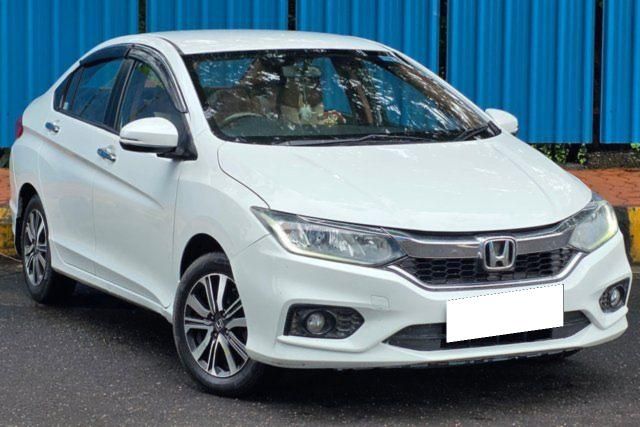 Second-hand 2018 Honda City i-VTEC CVT V for sale in Navi Mumbai