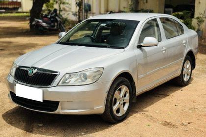 Used Elegance 2.0 TDI CR MT