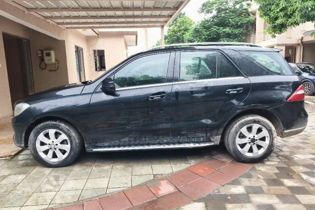 Second-hand 2015 Mercedes-Benz M-Class ML 350 CDI for sale in Ahmedabad