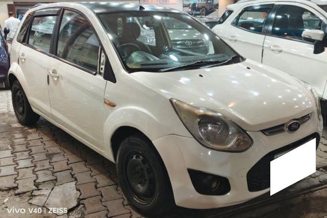 Second-hand 2014 Ford Figo Petrol ZXI for sale in Bangalore