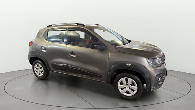 Renault KWID RXT Second-hand 2016 Renault KWID RXT for sale in Noida