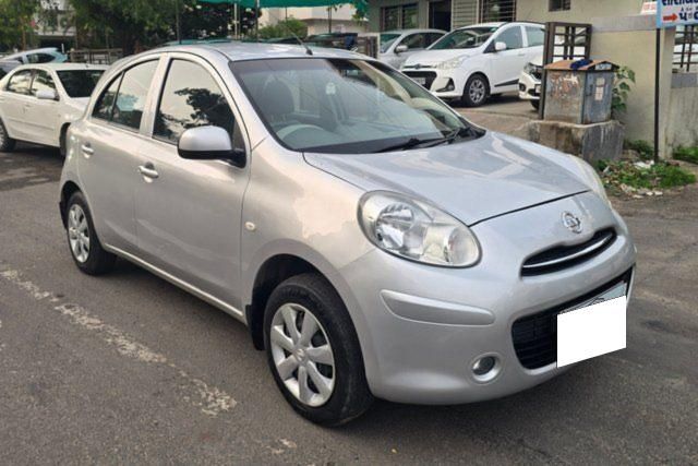 Nissan Micra XV Second-hand 2011 Nissan Micra XV for sale in Ahmedabad