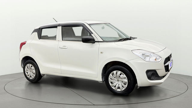 Second-hand 2020 Maruti Suzuki Swift LXI for sale in Noida