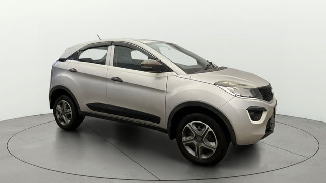 Tata Nexon 1.2 Revotron XM Second-hand 2017 Tata Nexon 1.2 Revotron XM for sale in Noida