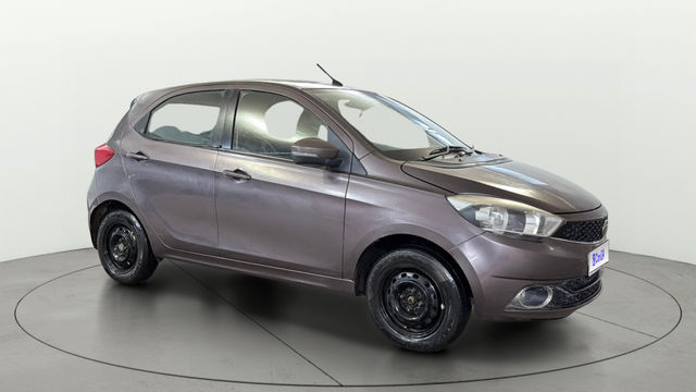 Tata Tiago 1.2 Revotron XZ Second-hand 2017 Tata Tiago 1.2 Revotron XZ for sale in Noida