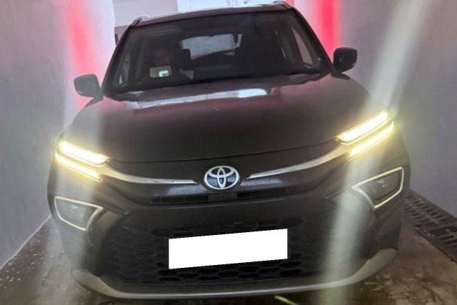 Toyota Hyryder G HYBRID Second-hand 2024 Toyota Hyryder G HYBRID for sale in Bulandshahr