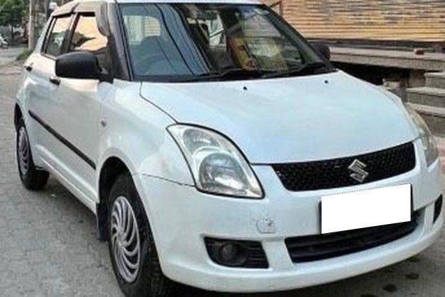 Maruti Suzuki Swift VXI Second-hand 2011 Maruti Suzuki Swift VXI for sale in Faridkot