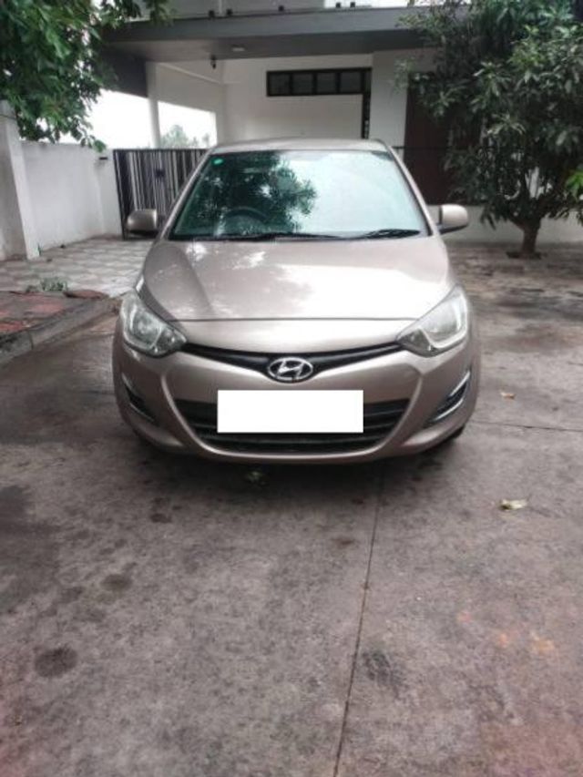 Hyundai i20 Magna Optional 1.2 Second-hand 2013 Hyundai i20 Magna Optional 1.2 for sale in Bangalore
