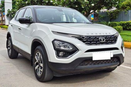 Used XZA Plus Dark Edition AT 2020-2022