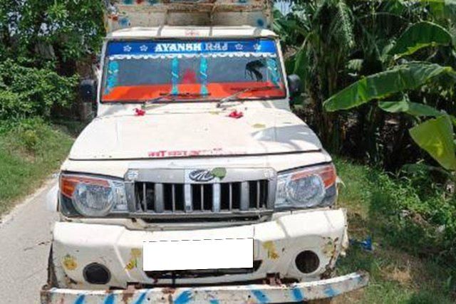 Mahindra Bolero DI NON AC BS III White Second-hand 2016 Mahindra Bolero DI NON AC BS III White for sale in Saran