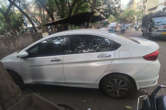 Honda City i VTEC V Second-hand 2017 Honda City i VTEC V for sale in New Delhi