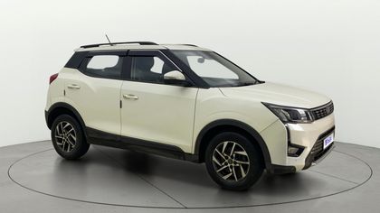 2022 Mahindra XUV300 W8 Opt AMT