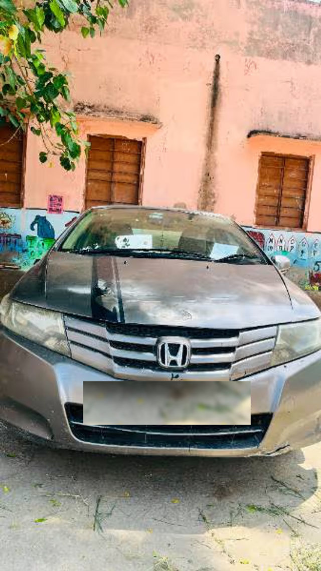 Honda City 1.5 V MT Second-hand 2011 Honda City 1.5 V MT for sale in Jaipur
