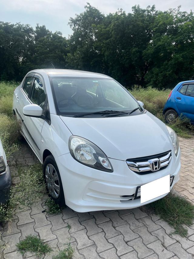 Honda Amaze S i-Vtech Second-hand 2014 Honda Amaze S i-Vtech for sale in Mohali