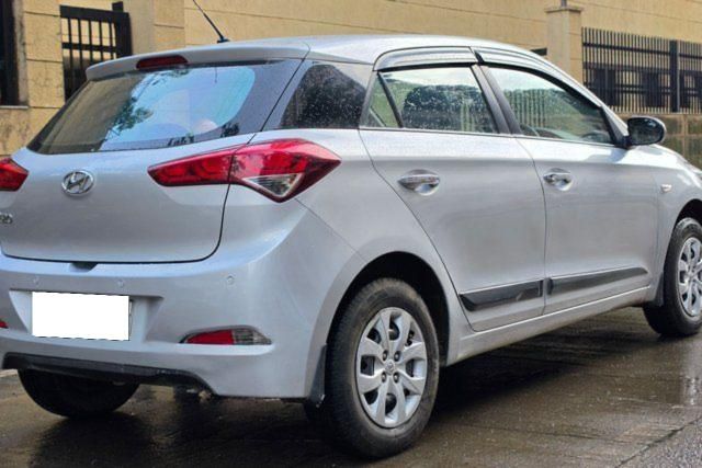 Hyundai i20 1.2 Magna Executive Second-hand 2017 Hyundai i20 1.2 Magna Executive for sale in Mumbai