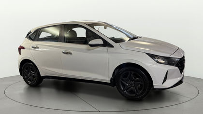2022 Hyundai i20 स्पोर्टज़ IVT बीएस6