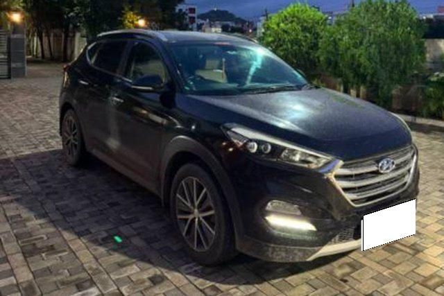 Hyundai Tucson 2.0 e-VGT 2WD AT GLS Second-hand 2017 Hyundai Tucson 2.0 e-VGT 2WD AT GLS for sale in Pune