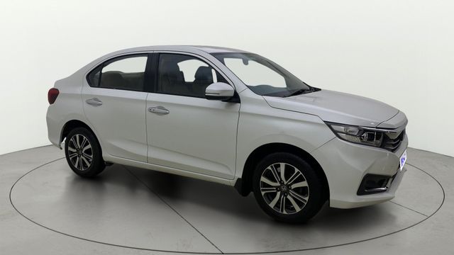 Honda Amaze 2nd Gen VX CVT BSVI Second-hand 2022 Honda Amaze 2nd Gen VX CVT BSVI for sale in Ahmedabad