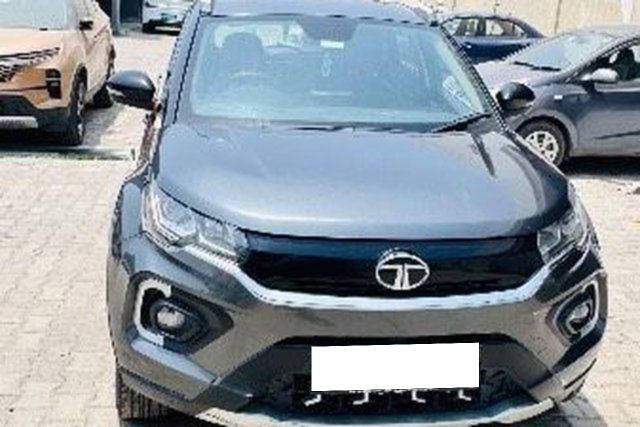 Second-hand 2021 Tata Nexon XZA Plus (O) AMT Diesel for sale in Dehradun