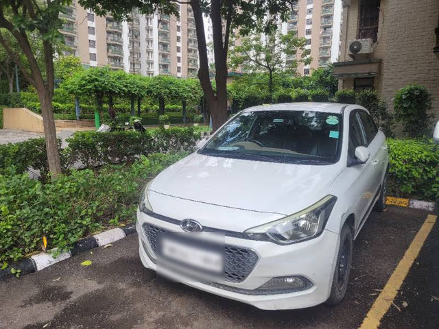 Hyundai i20 1.2 Anniversary Edition Second-hand 2016 Hyundai i20 1.2 Anniversary Edition for sale in Gurgaon