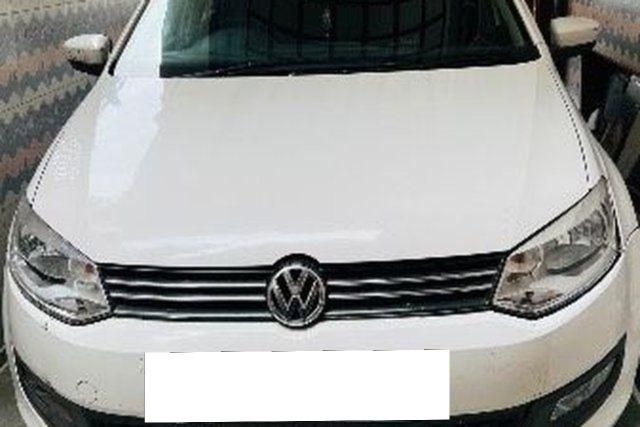 Volkswagen Polo IPL II 1.2 Diesel Highline Second-hand 2012 Volkswagen Polo IPL II 1.2 Diesel Highline for sale in Gwalior