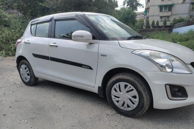 Maruti Suzuki Swift VXI Second-hand 2016 Maruti Suzuki Swift VXI for sale in New Delhi