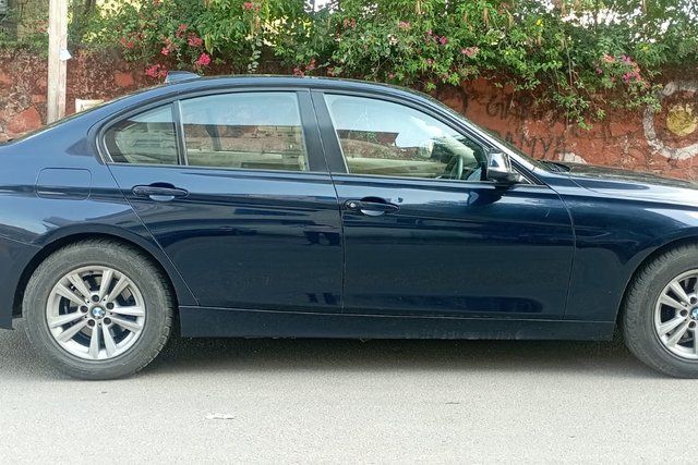 BMW 3 Series 320i Luxury Line Second-hand 2016 BMW 3 Series 320i Luxury Line for sale in Jaipur
