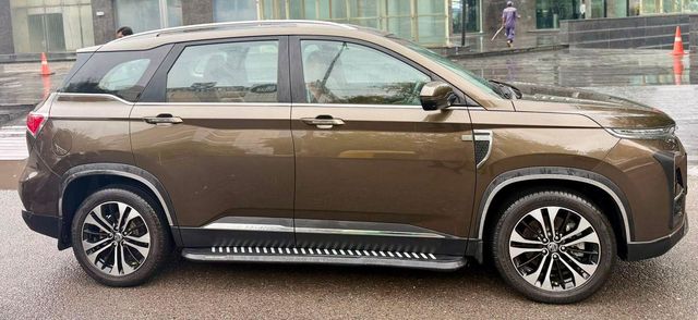 MG Hector Plus 1.5 Turbo Sharp Pro BSVI Second-hand 2023 MG Hector Plus 1.5 Turbo Sharp Pro BSVI for sale in New Delhi