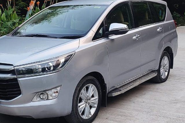 Second-hand 2019 Toyota Innova Crysta 2.4 ZX MT BSIV for sale in New Delhi