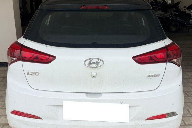 Hyundai i20 1.2 Asta Dual Tone Second-hand 2017 Hyundai i20 1.2 Asta Dual Tone for sale in Jaipur