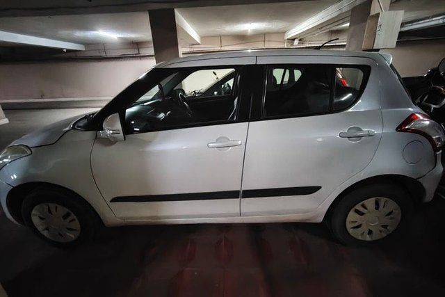 Maruti Suzuki Swift VXI Second-hand 2012 Maruti Suzuki Swift VXI for sale in Ranchi