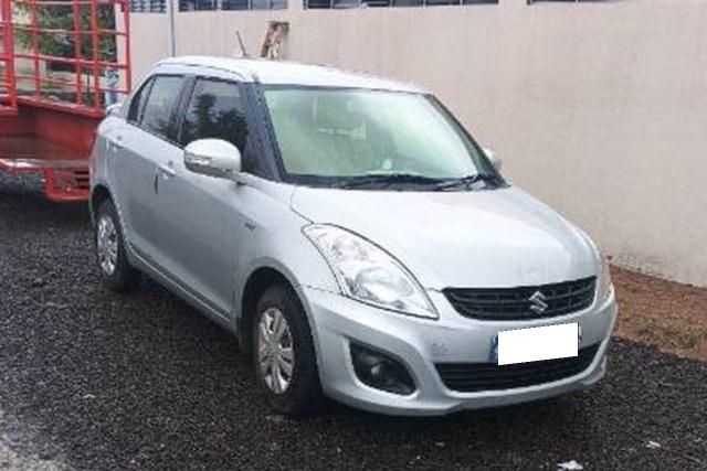 Maruti Suzuki Swift Dzire VXI Second-hand 2013 Maruti Suzuki Swift Dzire VXI for sale in Pune