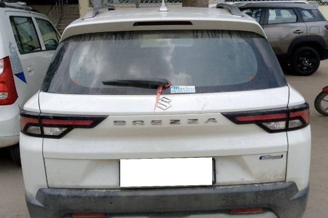 Maruti Suzuki Brezza Zxi Second-hand 2023 Maruti Suzuki Brezza Zxi for sale in West Champaran