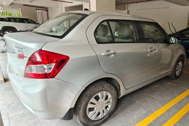 Second-hand 2013 Maruti Suzuki Swift Dzire VDI for sale in Gandhinagar