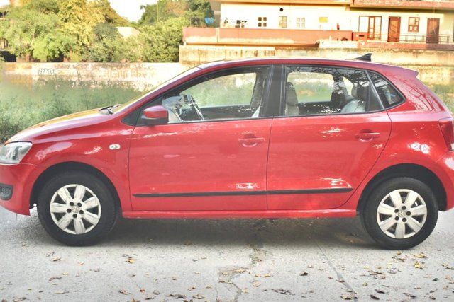 Second-hand 2013 Volkswagen Polo Comfortline Breeze for sale in Gurgaon