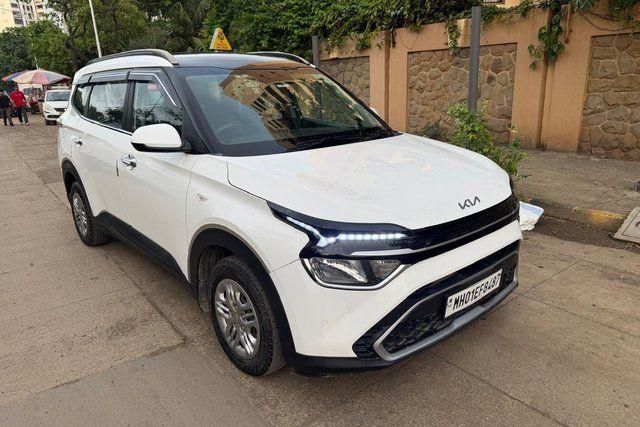 Kia Carens Premium Second-hand 2023 Kia Carens Premium for sale in Mumbai
