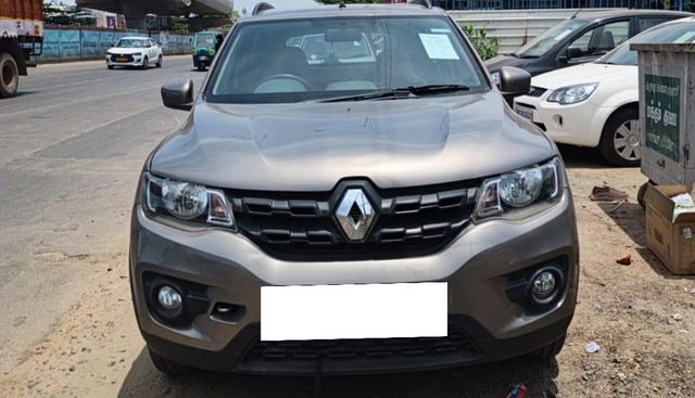 Second-hand 2018 Renault KWID 1.0 AMT RXT for sale in Chennai