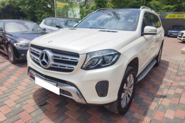 Mercedes-Benz GLS 350d 4MATIC Second-hand 2017 Mercedes-Benz GLS 350d 4MATIC for sale in Pune