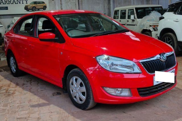 Skoda Rapid 1.6 TDI Ambition Plus Alloy Second-hand 2012 Skoda Rapid 1.6 TDI Ambition Plus Alloy for sale in Bangalore