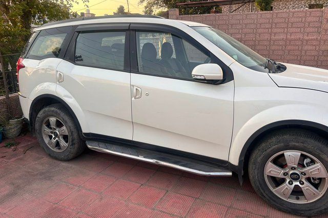 Mahindra XUV500 W8 FWD Second-hand 2014 Mahindra XUV500 W8 FWD for sale in Chandigarh