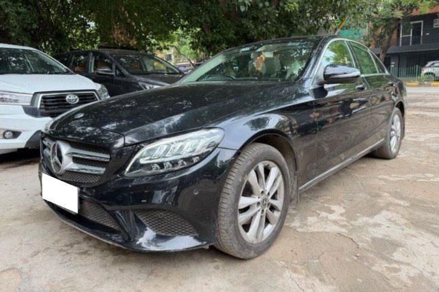Mercedes-Benz C-Class Progressive C 220d Second-hand 2020 Mercedes-Benz C-Class Progressive C 220d for sale in New Delhi