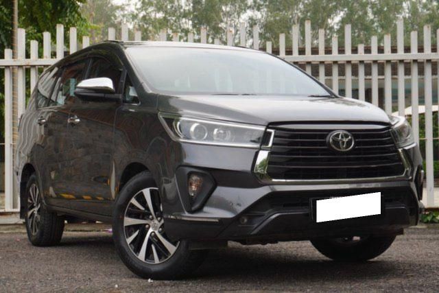 Toyota Innova Crysta 2.7 ZX 7 STR AT Second-hand 2022 Toyota Innova Crysta 2.7 ZX 7 STR AT for sale in New Delhi