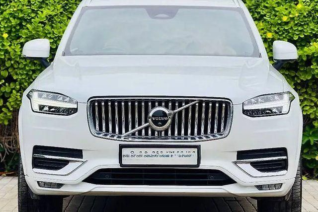 Volvo XC90 B6 Inscription 7STR Second-hand 2022 Volvo XC90 B6 Inscription 7STR for sale in Ahmedabad