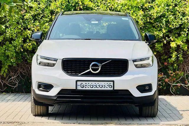 Second-hand 2021 Volvo XC40 T4 R-Design for sale in Ahmedabad
