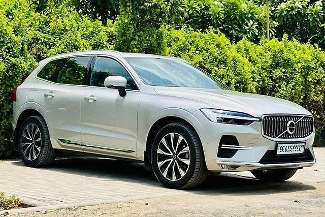 Volvo XC60 B5 Ultimate Second-hand 2024 Volvo XC60 B5 Ultimate for sale in Ahmedabad