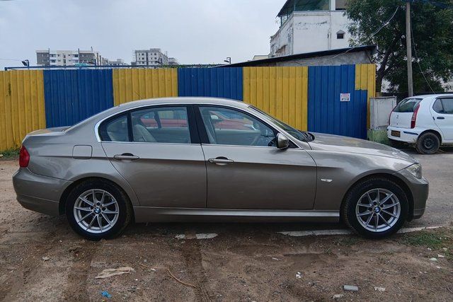 BMW 3 Series 320i Second-hand 2010 BMW 3 Series 320i for sale in Chennai