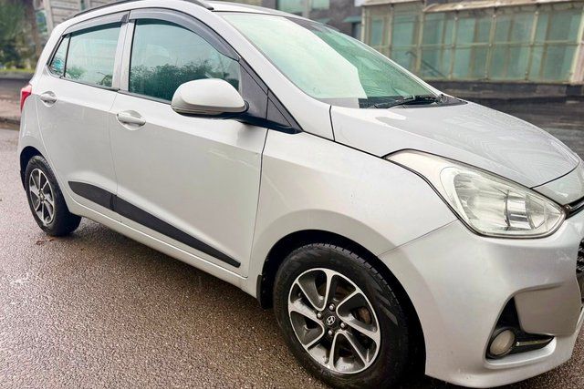 Hyundai Grand i10 1.2 Kappa Sportz Option AT Second-hand 2019 Hyundai Grand i10 1.2 Kappa Sportz Option AT for sale in New Delhi